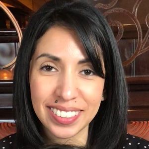 Meet your Posher, Monica